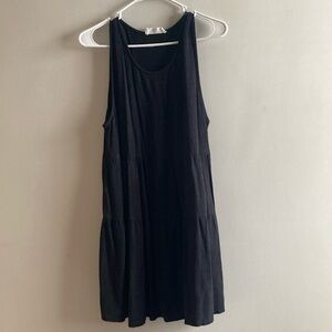 Black Sleeveless Dress
